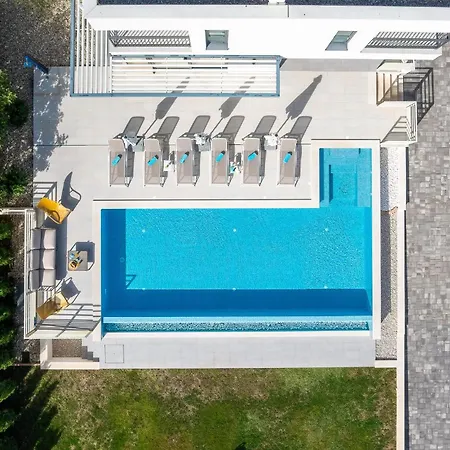Holiday home Lovely In With House Sea View Seget Vranjica