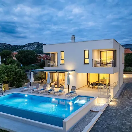 Holiday home Lovely In With House Sea View Seget Vranjica